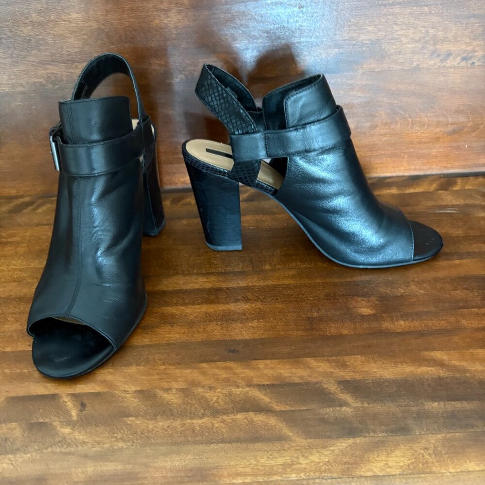 Tahari Martin Women's Black Leather Slingback Sandals Black Leather Chic 9